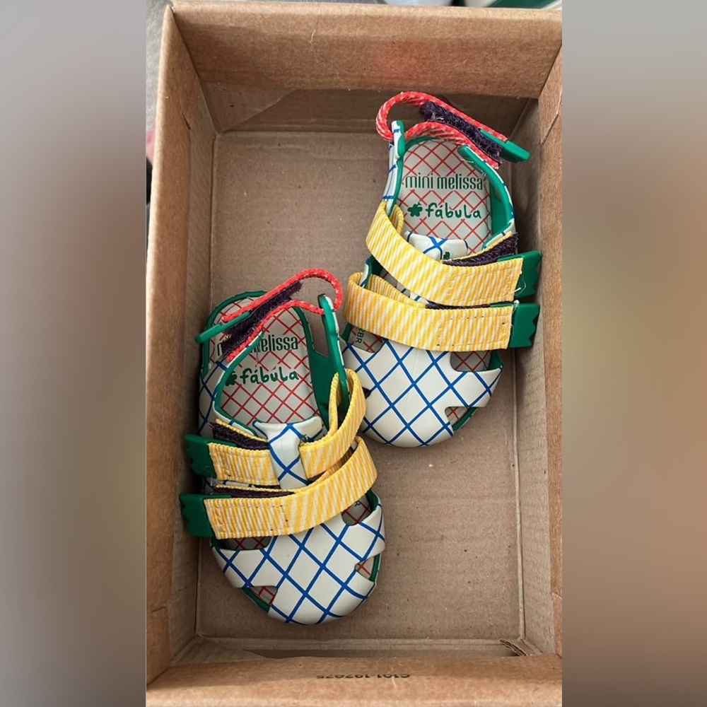 Mini Melissa sandals